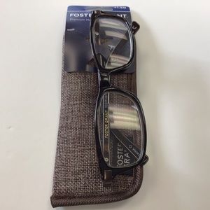 Foster Grant Men’s Reading Glasses with Case